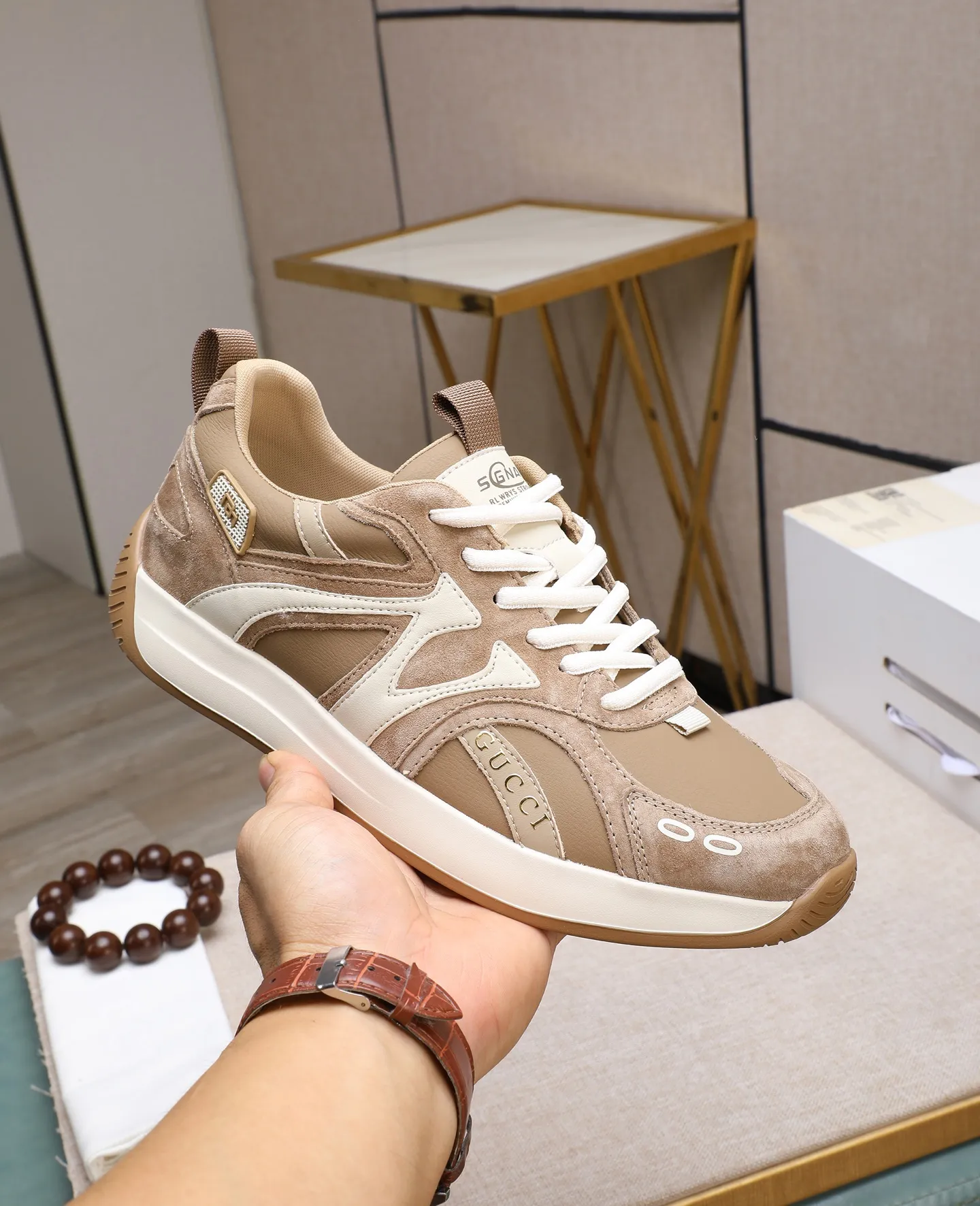 Men's men's shoes 💰440 GUCCI🔍🔍The latest model is on sale at the same time at the counter. Original calfskin imported from Italy, genuine leather lining, (high-end, noble, and classy) with exquisite workmanship. Sole: Original sole provided by the original factory, ⚠Exclusive double-layer movable molded sole super comfortable⚠, real shot 🎬The real thing is better🔍🔍"High quality·Follow the order" Code number 38-44
